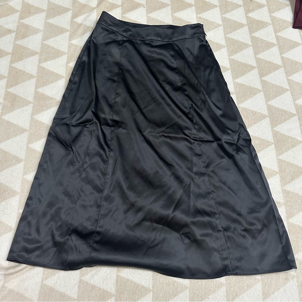 Universal standard clair swing skirt black shine satin 00